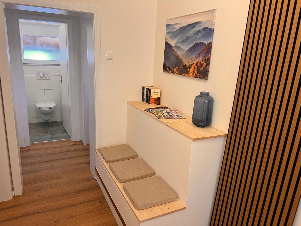 Ferienwohnung Imzaro: Erdgeschoss, 2 Schlafzimmer Plus Schlafsofa, Eigener Eingang, Grosse Terrasse Mit Garten! Spittal an der Drau Buitenkant foto